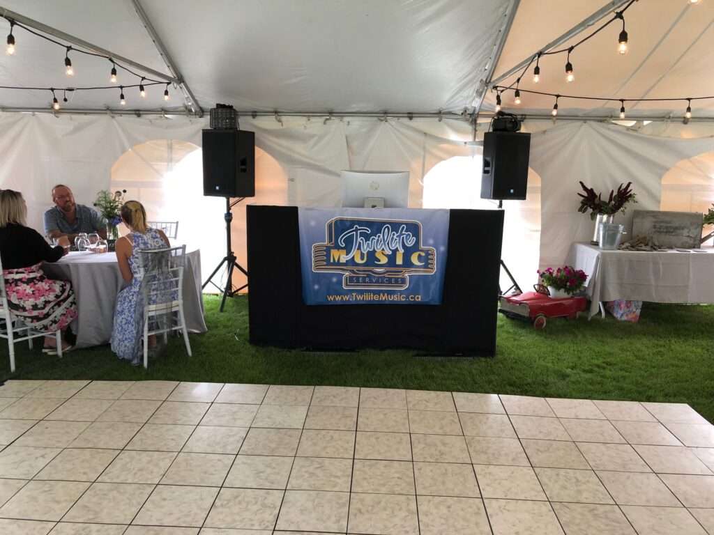 Twilite Music. DJ, Game Show and Photo Booth Entertainment Services